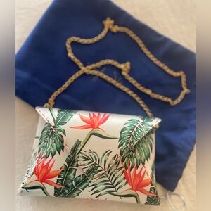 Tyler Ellis
Lee Small Pouchet Plant-Print Satin Clutch Bag Birds of Paradise